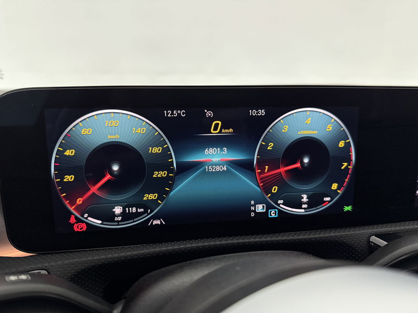 Mercedes-Benz A-Klasse 180 AMG | Pano | Sfeerverl. | Virtual | Camera | Carplay | LED | NAP