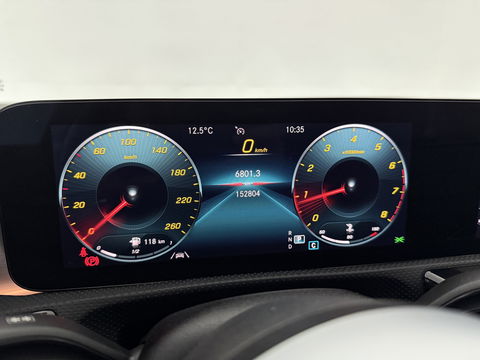 Mercedes-Benz A-Klasse 180 AMG | Pano | Sfeerverl. | Virtual | Camera | Carplay | LED | NAP