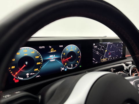 Mercedes-Benz A-Klasse 180 AMG | Pano | Sfeerverl. | Virtual | Camera | Carplay | LED | NAP