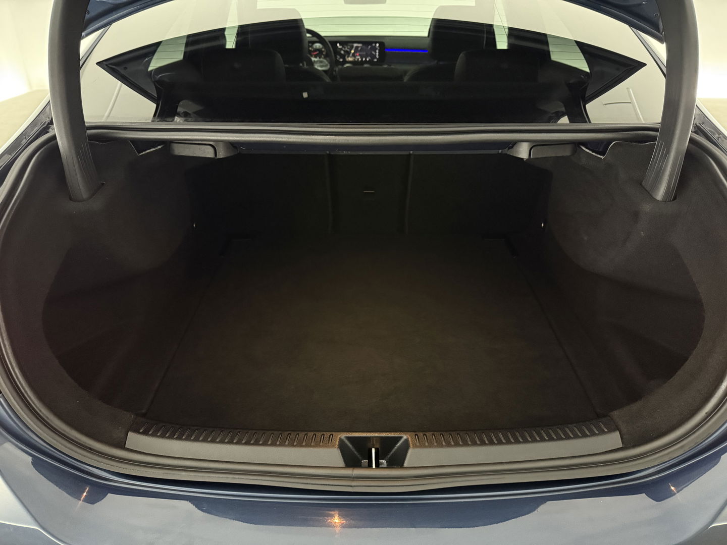 Mercedes-Benz A-Klasse 180 AMG | Pano | Sfeerverl. | Virtual | Camera | Carplay | LED | NAP