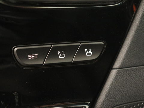 Kia Niro 1.6 GDI PHEV ExecutiveLine | Stoelventilatie | Leder | Adaptive cruise | Camera | JBL Sound | Full LED | Memory | Navigatie | Digital Cockpit | Plug In