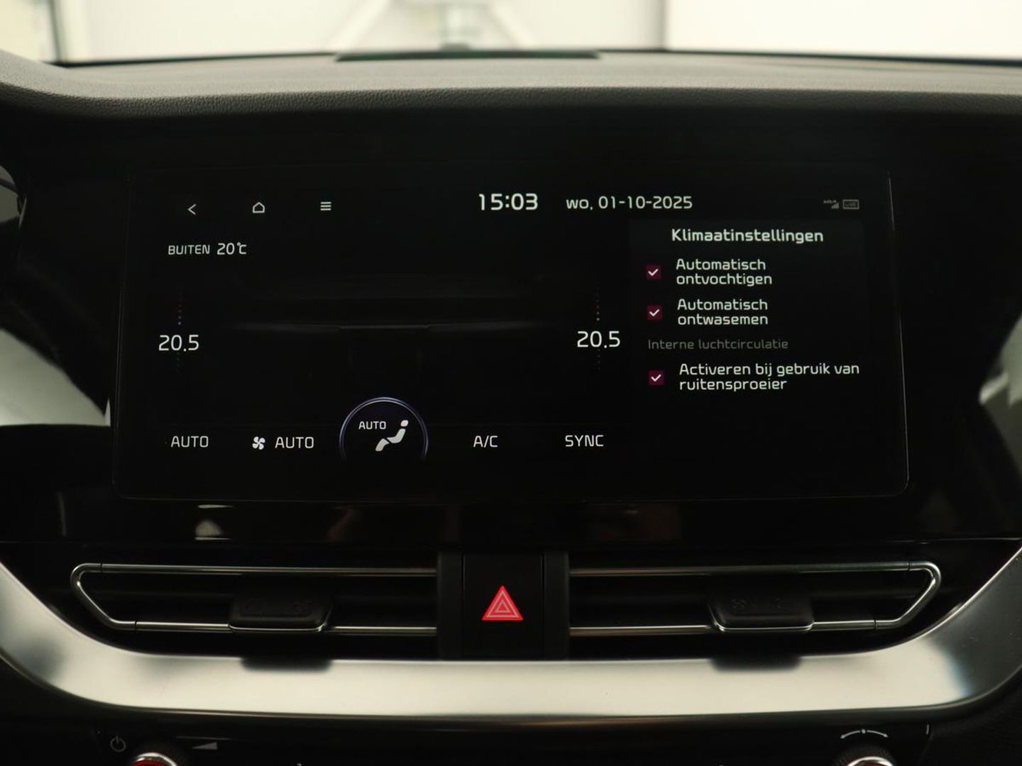 Kia Niro 1.6 GDI PHEV ExecutiveLine | Stoelventilatie | Leder | Adaptive cruise | Camera | JBL Sound | Full LED | Memory | Navigatie | Digital Cockpit | Plug In