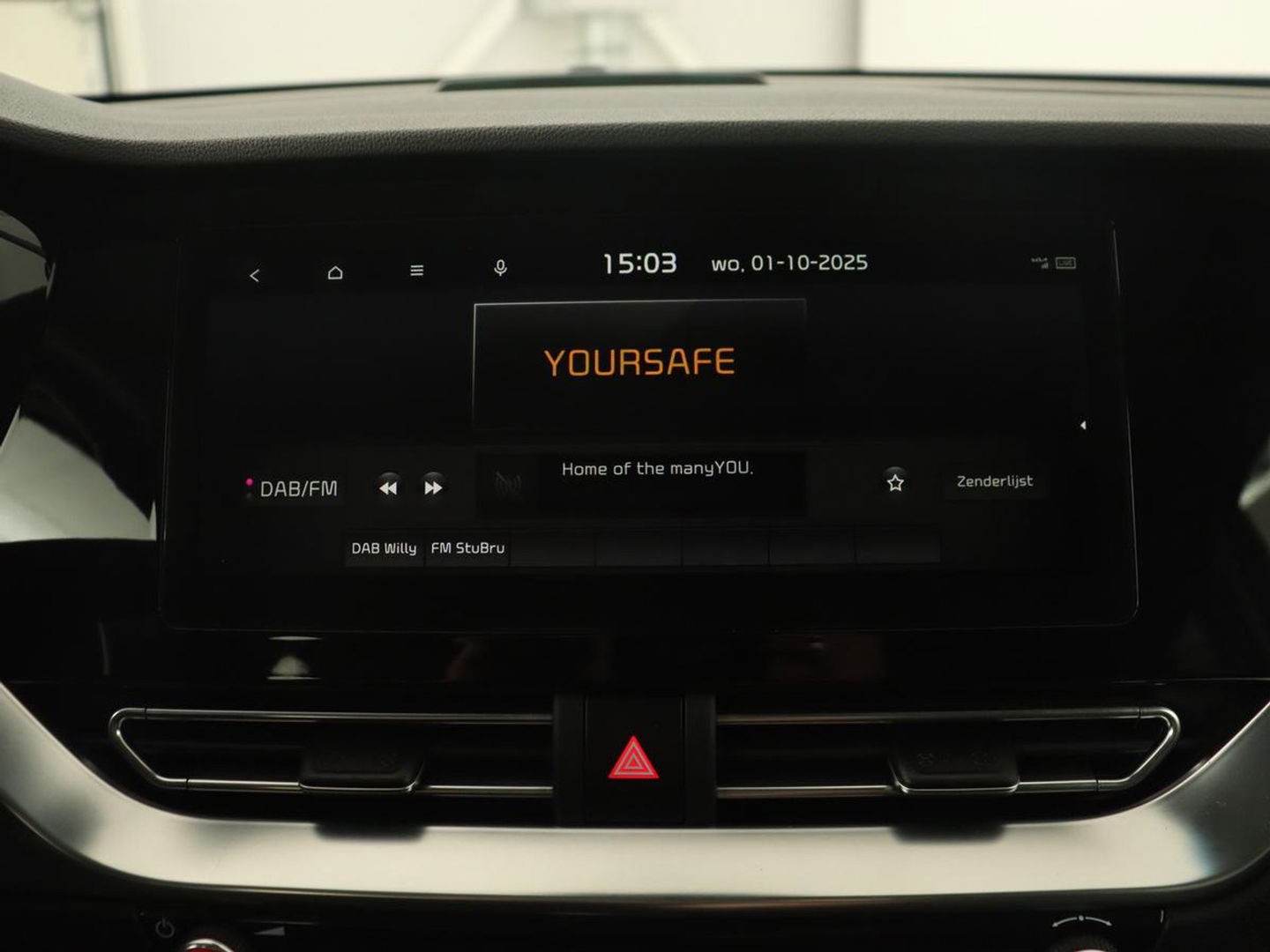 Kia Niro 1.6 GDI PHEV ExecutiveLine | Stoelventilatie | Leder | Adaptive cruise | Camera | JBL Sound | Full LED | Memory | Navigatie | Digital Cockpit | Plug In