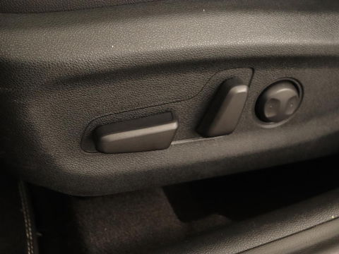 Kia Niro 1.6 GDI PHEV ExecutiveLine | Stoelventilatie | Leder | Adaptive cruise | Camera | JBL Sound | Full LED | Memory | Navigatie | Digital Cockpit | Plug In