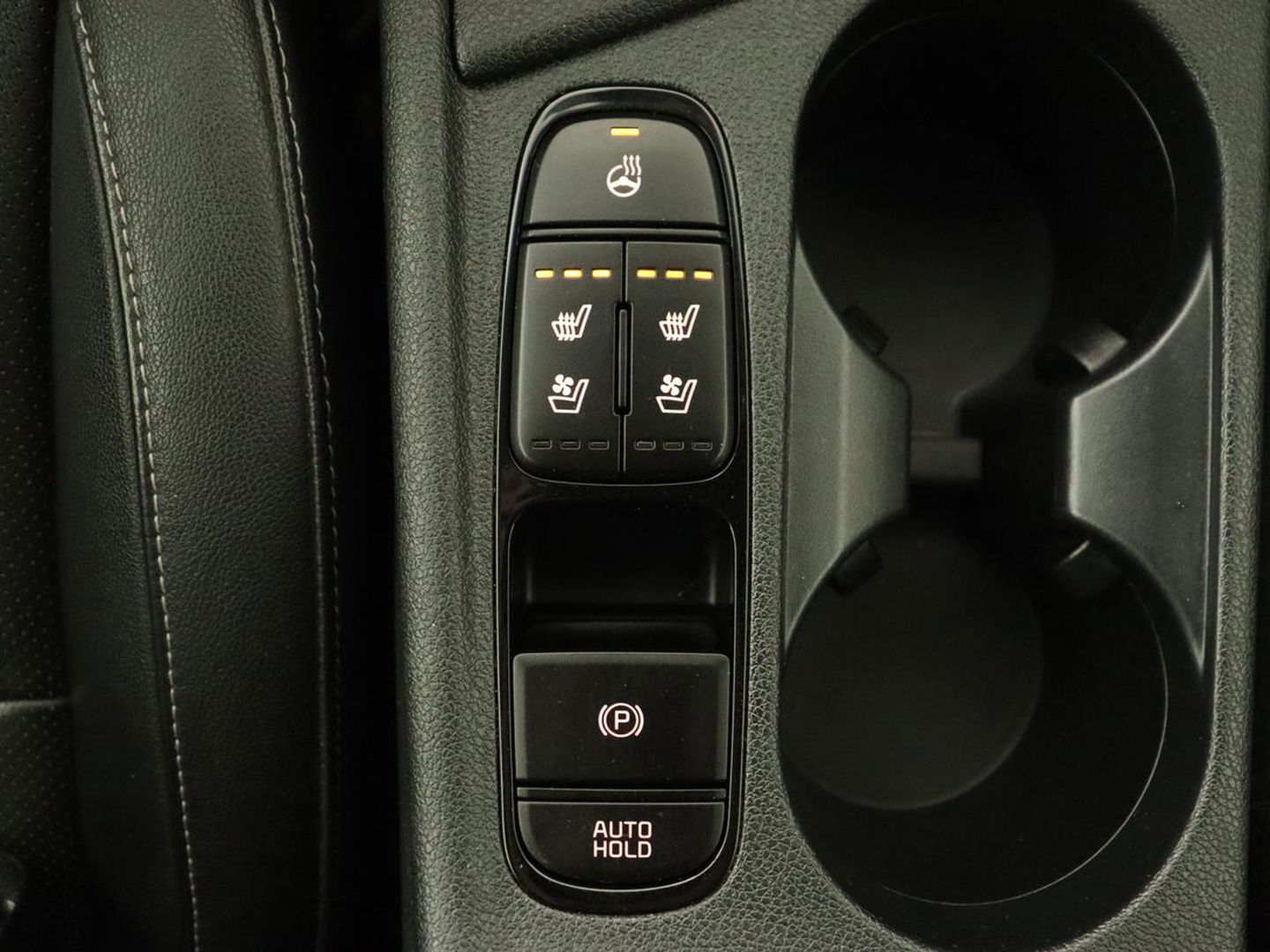 Kia Niro 1.6 GDI PHEV ExecutiveLine | Stoelventilatie | Leder | Adaptive cruise | Camera | JBL Sound | Full LED | Memory | Navigatie | Digital Cockpit | Plug In