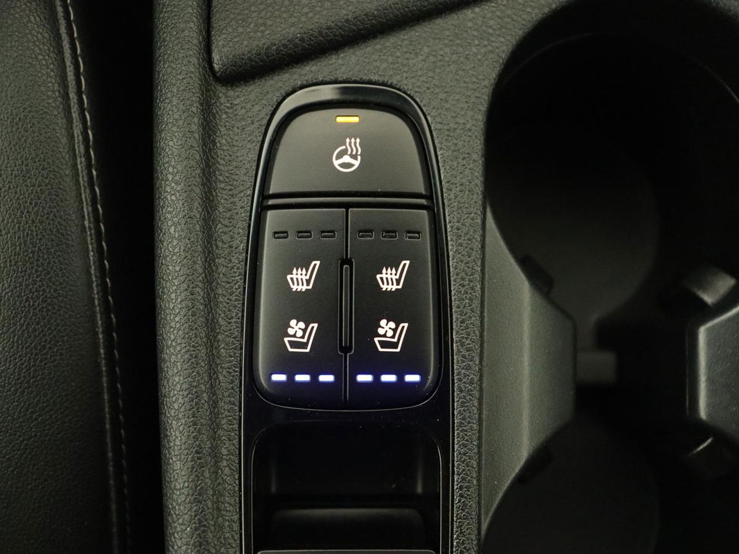 Kia Niro 1.6 GDI PHEV ExecutiveLine | Stoelventilatie | Leder | Adaptive cruise | Camera | JBL Sound | Full LED | Memory | Navigatie | Digital Cockpit | Plug In