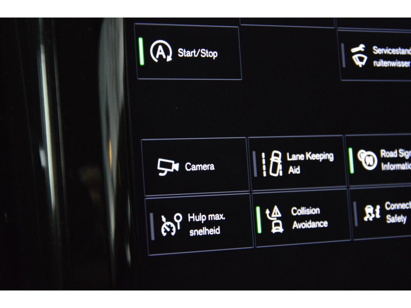 Volvo XC60 T4 R-Design | Panoramadak | Elektrische stoel | Trekhaak 2300KG | Cruise Control |