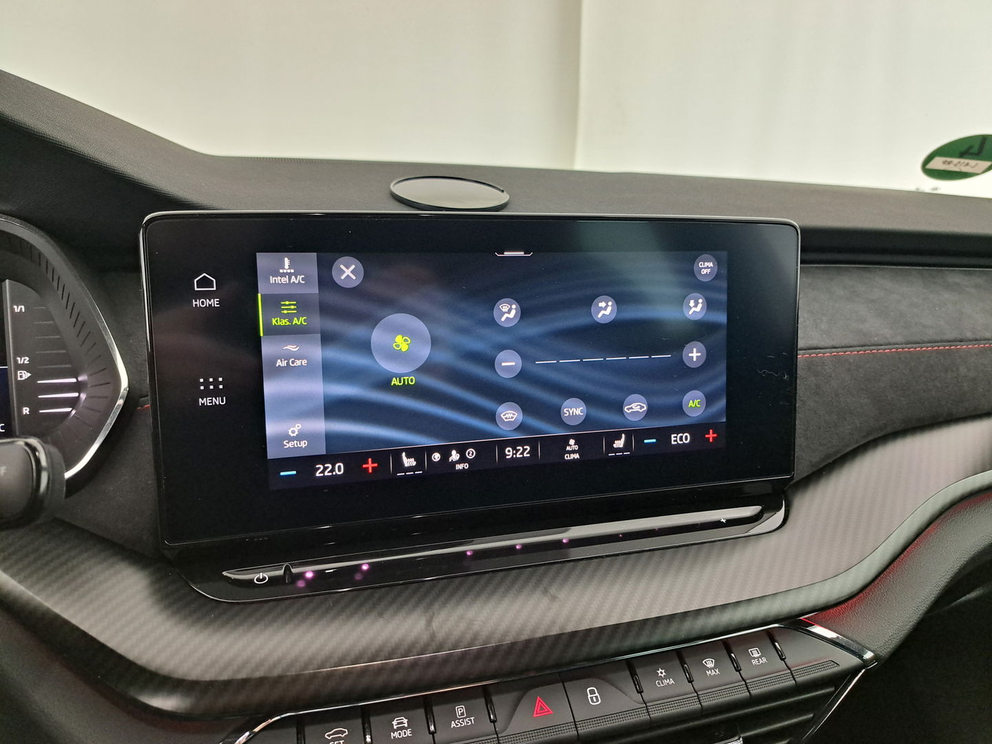 Škoda Octavia 1.4 TSI RS IV ( Plug-In ) Business (INCL-BTW) Aut. *MICROFIBRE | DIGI-COCKPIT | HEATED-SPORTSEATS | CRUISE | AMBIENT-LIGHT | NAVI-FULLMAP | DAB | CARPLAY | SHIFTPADDLES | LANE-ASSIST | FULL-LED | 18 "ALU*