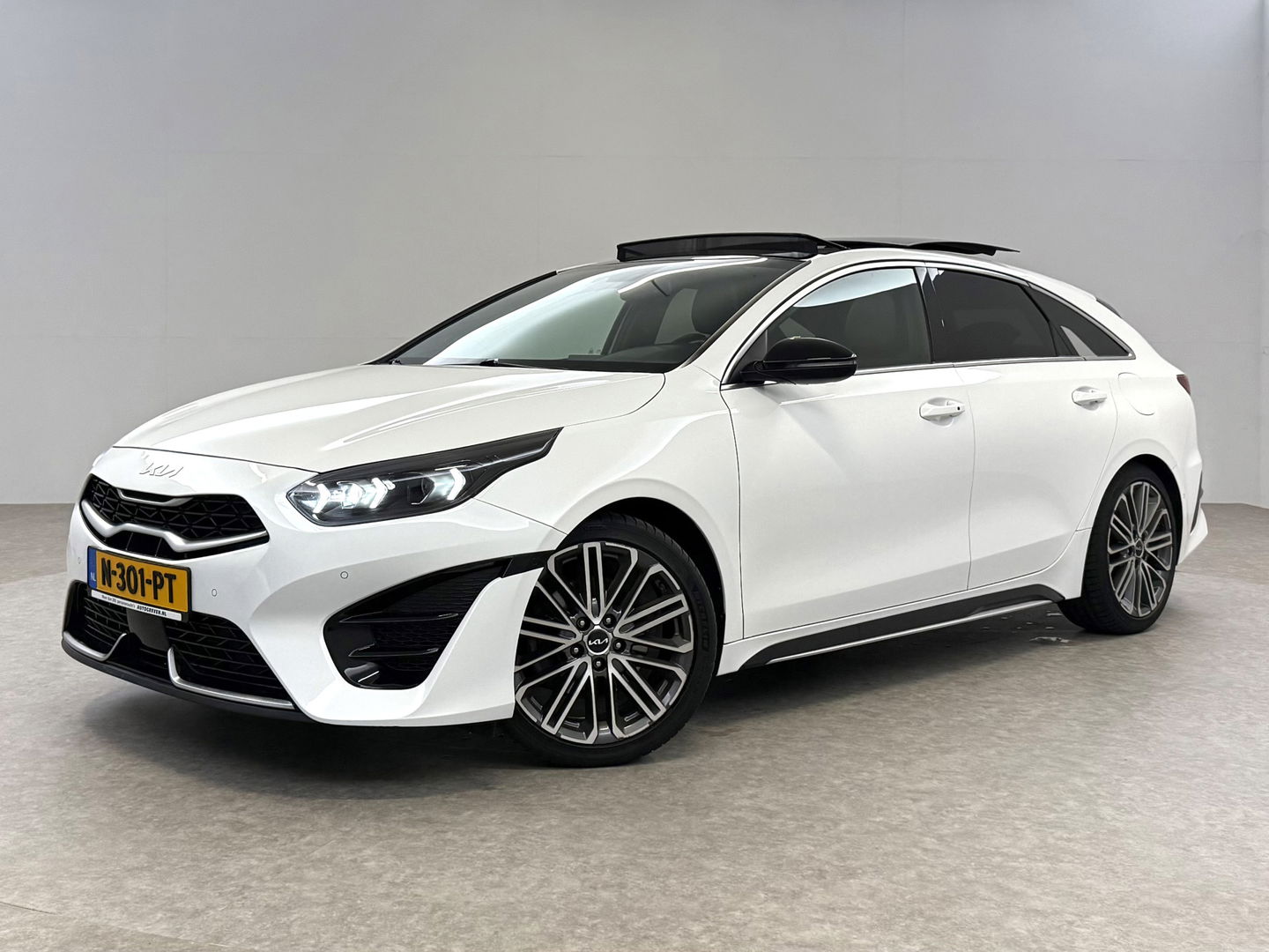 Kia ProCeed 1.5 T-GDi GT-PlusLine | Pano | Virtual | Camera | JBL | Adap. Cruise | Memory | Navi | NAP