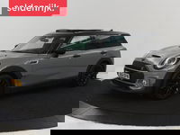 MINI Clubman - 2.0 Cooper S | 192pk | Panoramadak | Leder | Trekhaak | Carplay | Navigatie | Parkeerhulp | Full LED | Verwarmde voorruit | Getint glas