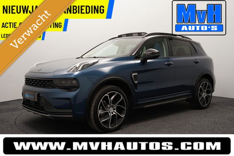 Lynk & Co 01 1.5 Hybride|FULL BLACK|LEER|PANO|360°CAM|NAP