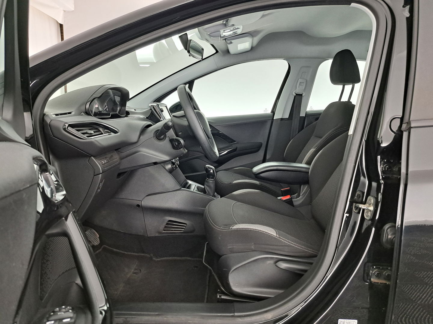 Peugeot 208 1.2 PureTech Blue Lion *AIRCO | NAVI-FULLMAP | COMFORT-SEATS | CRUISE | PDC*