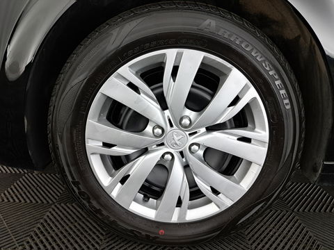 Peugeot 208 1.2 PureTech Blue Lion *AIRCO | NAVI | PDC*