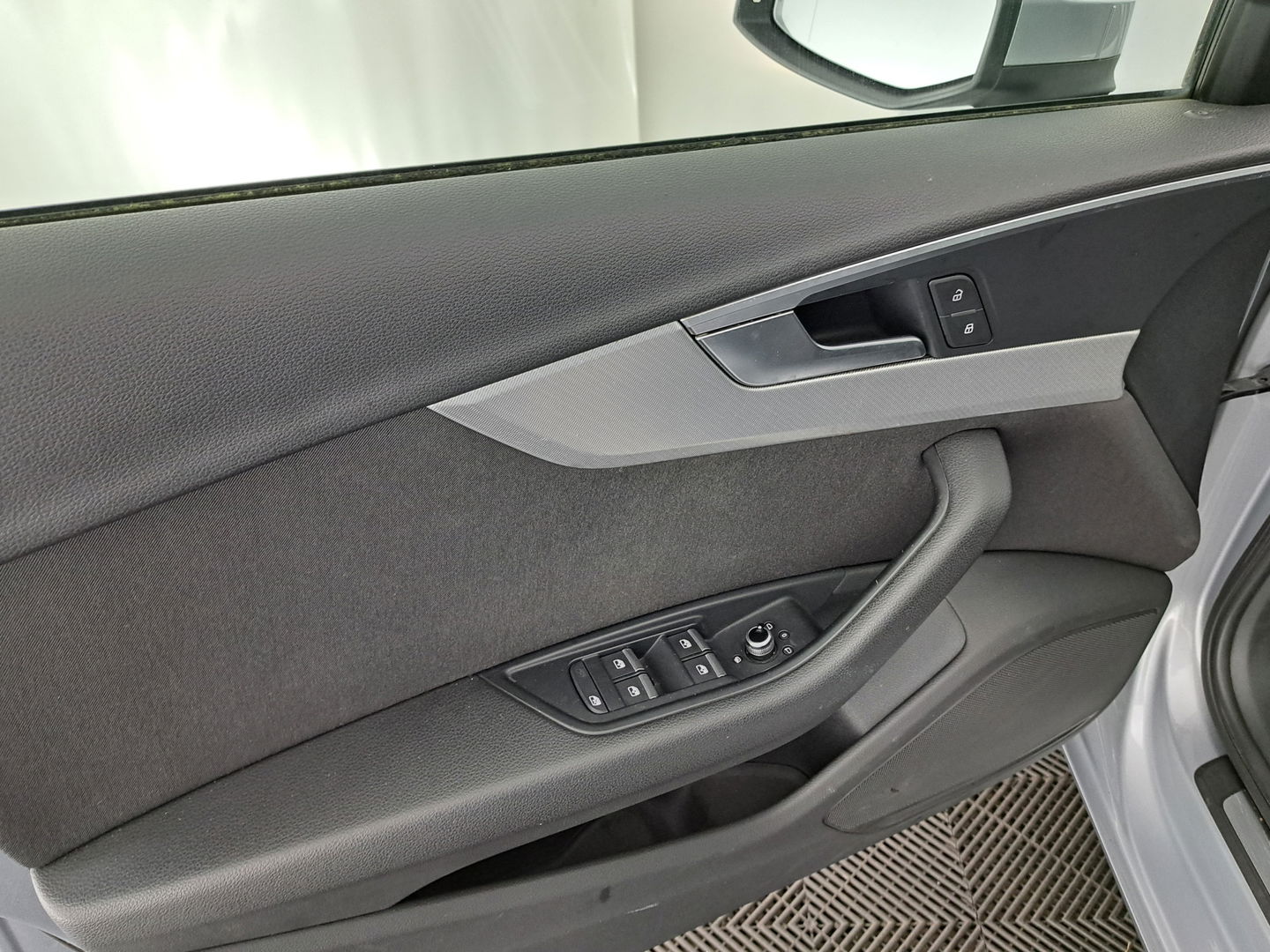 Audi A4 Avant 2.0 TDI ultra Sport Pro Line S (INCL-BTW) *AUT | SPORT SEAT | VIRTUAL | TOWBAR | 17 INCH*