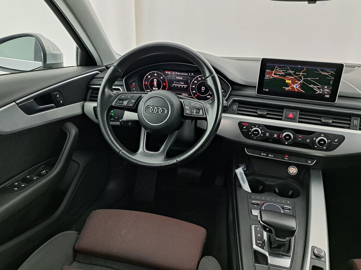 Audi A4 Avant 2.0 TDI ultra Sport Pro Line S (INCL-BTW) *AUT | SPORT SEAT | VIRTUAL | TOWBAR | 17 INCH*