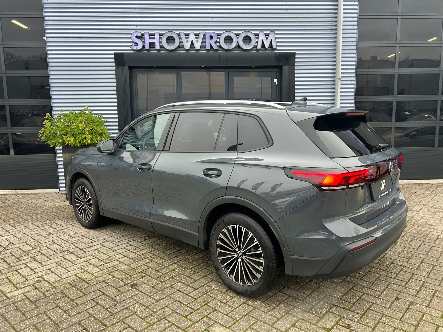 Volkswagen Tiguan 1.5 eTSI Life Edition ACC|Winterpakket|Automaat|Sfeerverlichting|Cruise