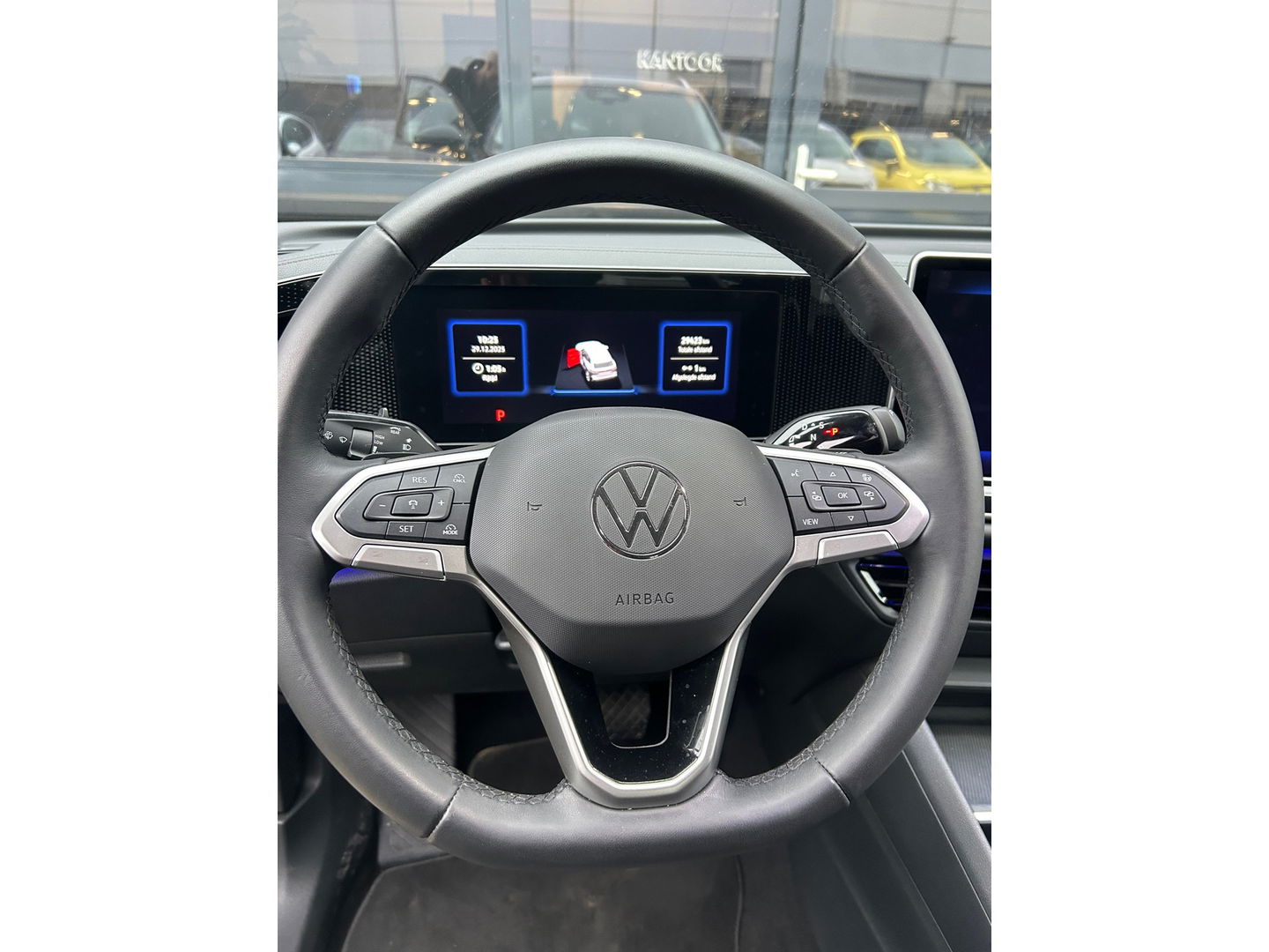 Volkswagen Tiguan 1.5 eTSI Life Edition ACC|Winterpakket|Automaat|Sfeerverlichting|Cruise