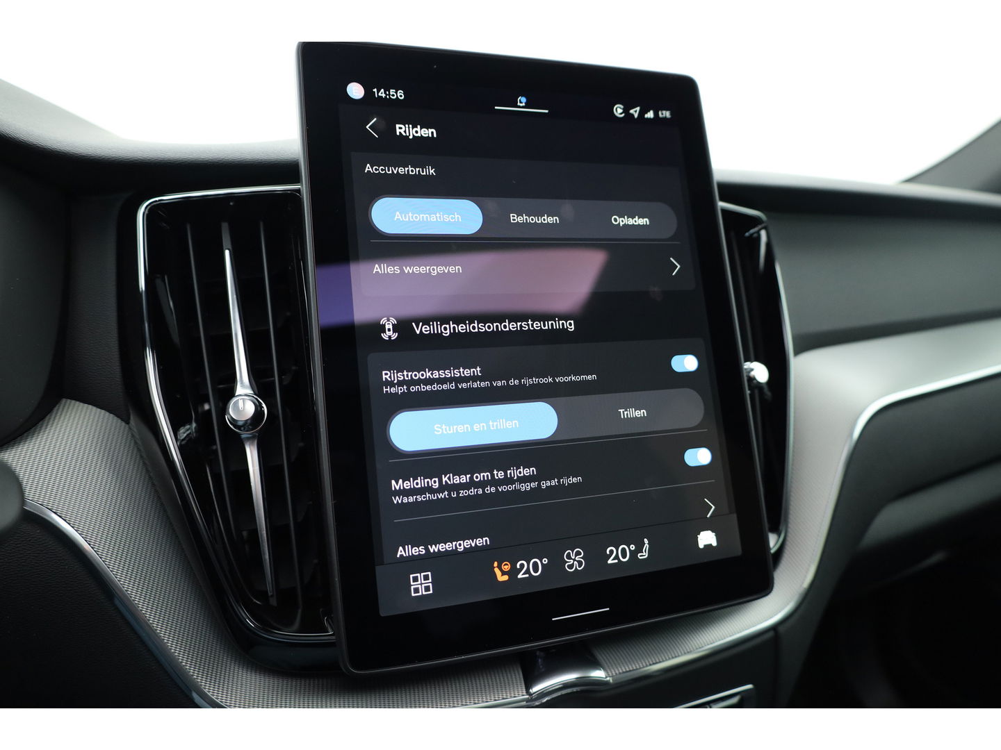 Volvo XC60 2.0 T6 Plug-in hybrid AWD Plus Black Edition | Pano | 360Cam | Stoel- Stuurverw. | Memory | Harman Kardon | CarPlay | 21''