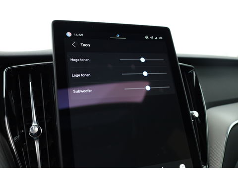 Volvo XC60 2.0 T6 Plug-in hybrid AWD Plus Black Edition | Pano | 360Cam | Stoel- Stuurverw. | Memory | Harman Kardon | CarPlay | 21''