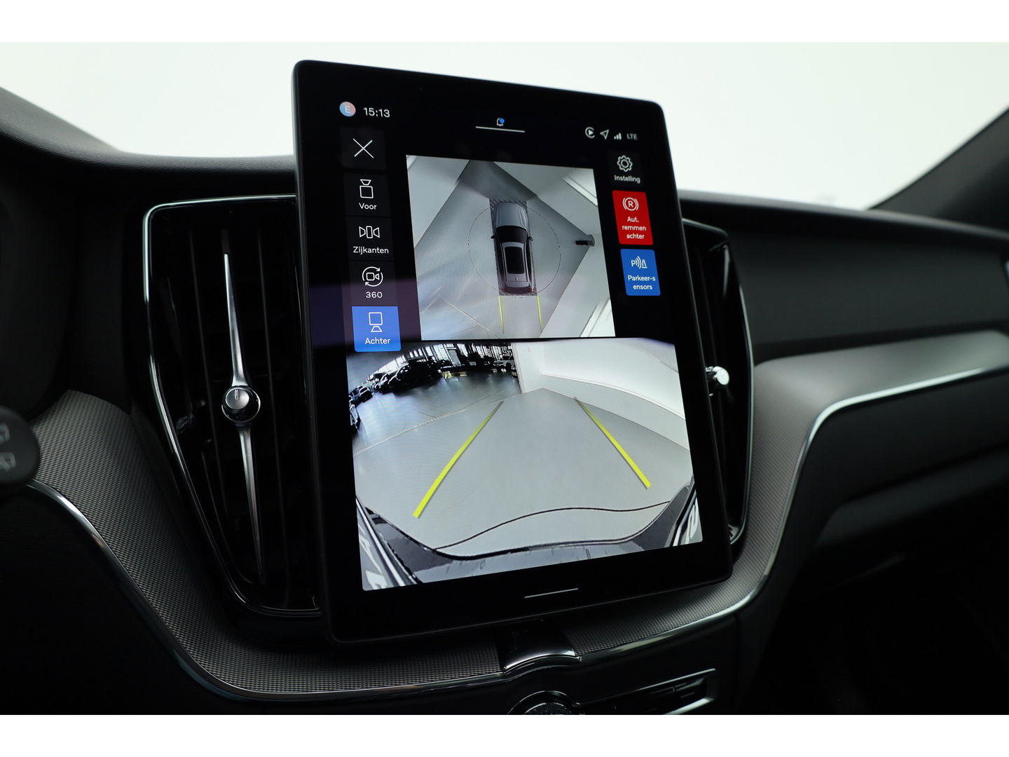 Volvo XC60 2.0 T6 Plug-in hybrid AWD Plus Black Edition | Pano | 360Cam | Stoel- Stuurverw. | Memory | Harman Kardon | CarPlay | 21''