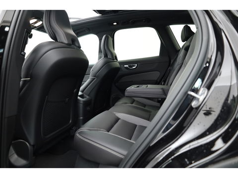 Volvo XC60 2.0 T6 Plug-in hybrid AWD Plus Black Edition | Pano | 360Cam | Stoel- Stuurverw. | Memory | Harman Kardon | CarPlay | 21''
