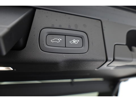 Volvo XC60 2.0 T6 Plug-in hybrid AWD Plus Black Edition | Pano | 360Cam | Stoel- Stuurverw. | Memory | Harman Kardon | CarPlay | 21''