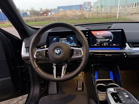 BMW X1 xDrive30e 20 inc l Pano l Zeer luxe l Hybrid