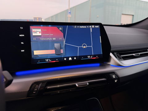 BMW X1 xDrive30e 20 inc l Pano l Zeer luxe l Hybrid