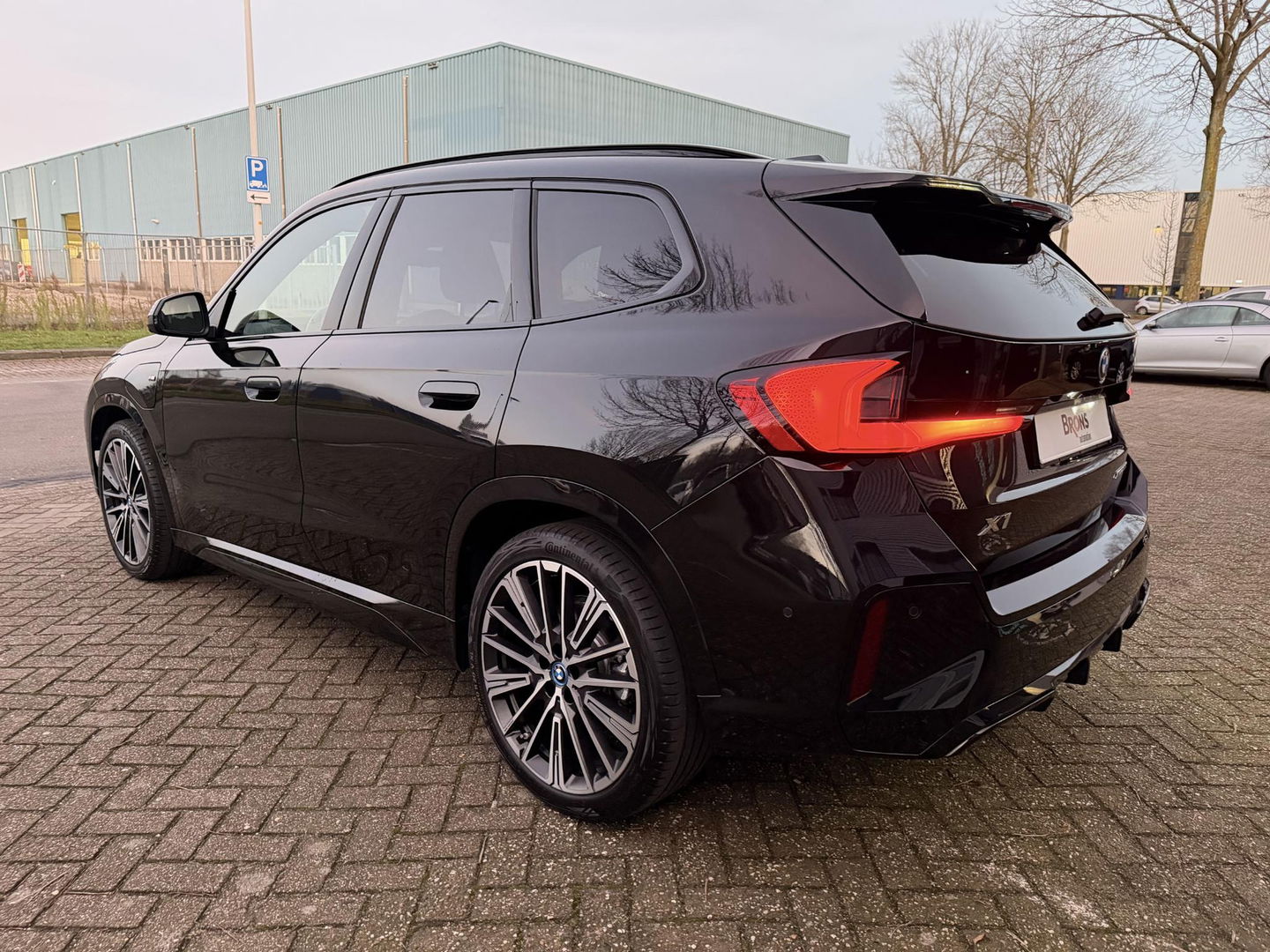 BMW X1 xDrive30e 20 inc l Pano l Zeer luxe l Hybrid