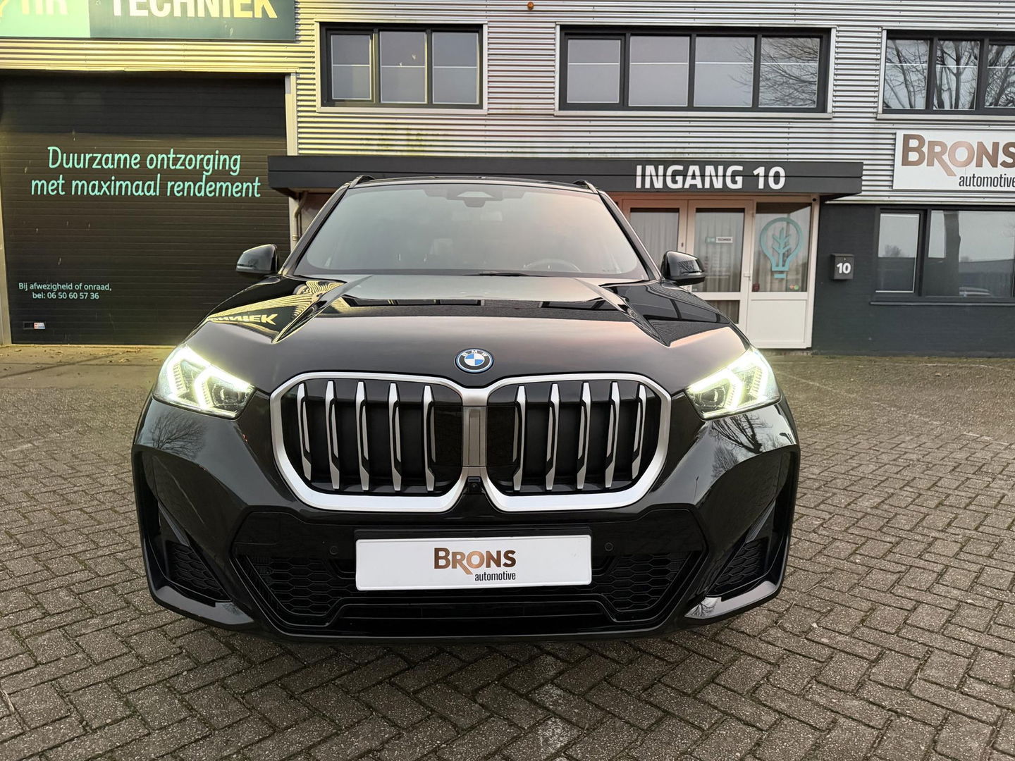 BMW X1 xDrive30e 20 inc l Pano l Zeer luxe l Hybrid