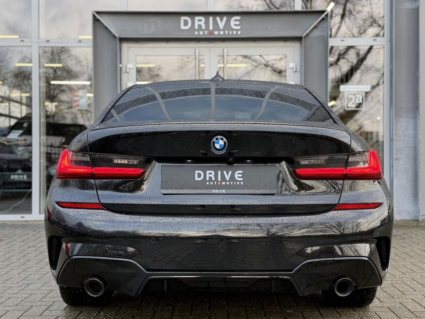 BMW 3-serie 330e High Ex. M-Sport Plus |Schuif/kantel dak|M-Seats|Memory|19"|HiFi