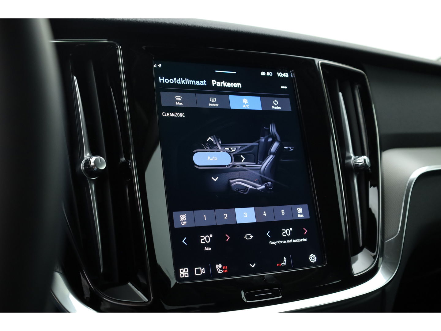 Volvo V60 T6 Recharge Plus Bright | Trekhaak | 360 camera | 4x stoel- + stuurverw. | H&K |