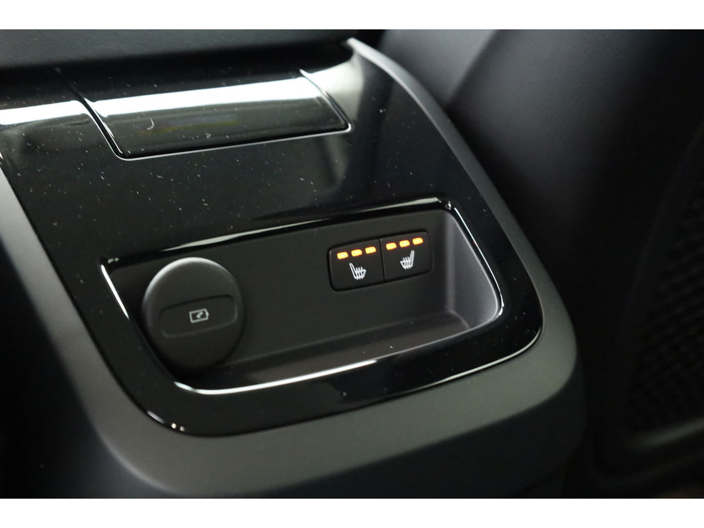 Volvo V60 T6 Recharge Plus Bright | Trekhaak | 360 camera | 4x stoel- + stuurverw. | H&K |