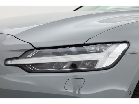 Volvo V60 T6 Recharge Plus Bright | Trekhaak | 360 camera | 4x stoel- + stuurverw. | H&K |