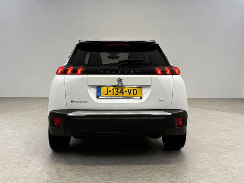 Peugeot e-2008 EV GT 50 kWh | SOH 90% | Snelladen | Sfeer | 360° | Virtual | Camera | Stoelverw. | Adap. Cruise | Keyless | Carplay | NAP