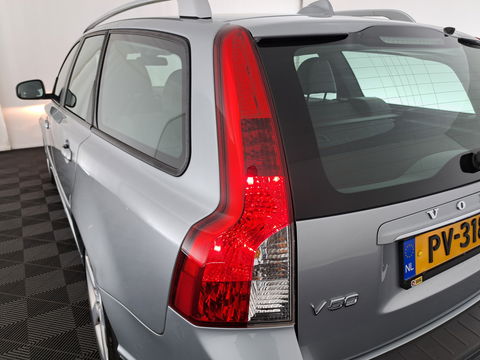 Volvo V50 1.6 D2 S/S PRO EDITION *FULL- LEDER | NAVI | PDC | 17 INCH*