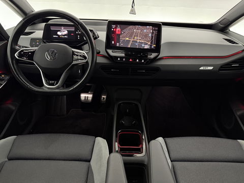 Volkswagen ID3 First Max 58 kWh | SOH 94% | Snelladen | IQ Lights | Virtual | Pano | Adap. Cruise | Massage | HuD | Camera | Sfeer | Carplay | Stoel/Stuur verw. | NAP