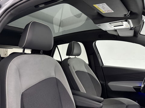 Volkswagen ID3 First Max 58 kWh | SOH 94% | Snelladen | IQ Lights | Virtual | Pano | Adap. Cruise | Massage | HuD | Camera | Sfeer | Carplay | Stoel/Stuur verw. | NAP