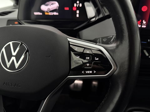 Volkswagen ID3 First Max 58 kWh | SOH 94% | Snelladen | IQ Lights | Virtual | Pano | Adap. Cruise | Massage | HuD | Camera | Sfeer | Carplay | Stoel/Stuur verw. | NAP