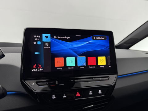 Volkswagen ID3 First Max 58 kWh | SOH 94% | Snelladen | IQ Lights | Virtual | Pano | Adap. Cruise | Massage | HuD | Camera | Sfeer | Carplay | Stoel/Stuur verw. | NAP