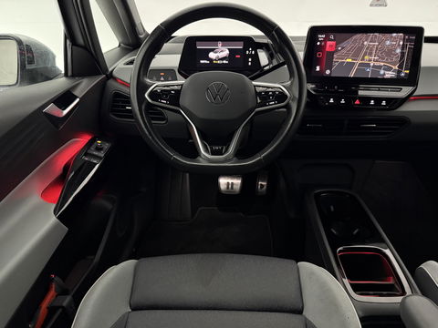 Volkswagen ID3 First Max 58 kWh | SOH 94% | Snelladen | IQ Lights | Virtual | Pano | Adap. Cruise | Massage | HuD | Camera | Sfeer | Carplay | Stoel/Stuur verw. | NAP