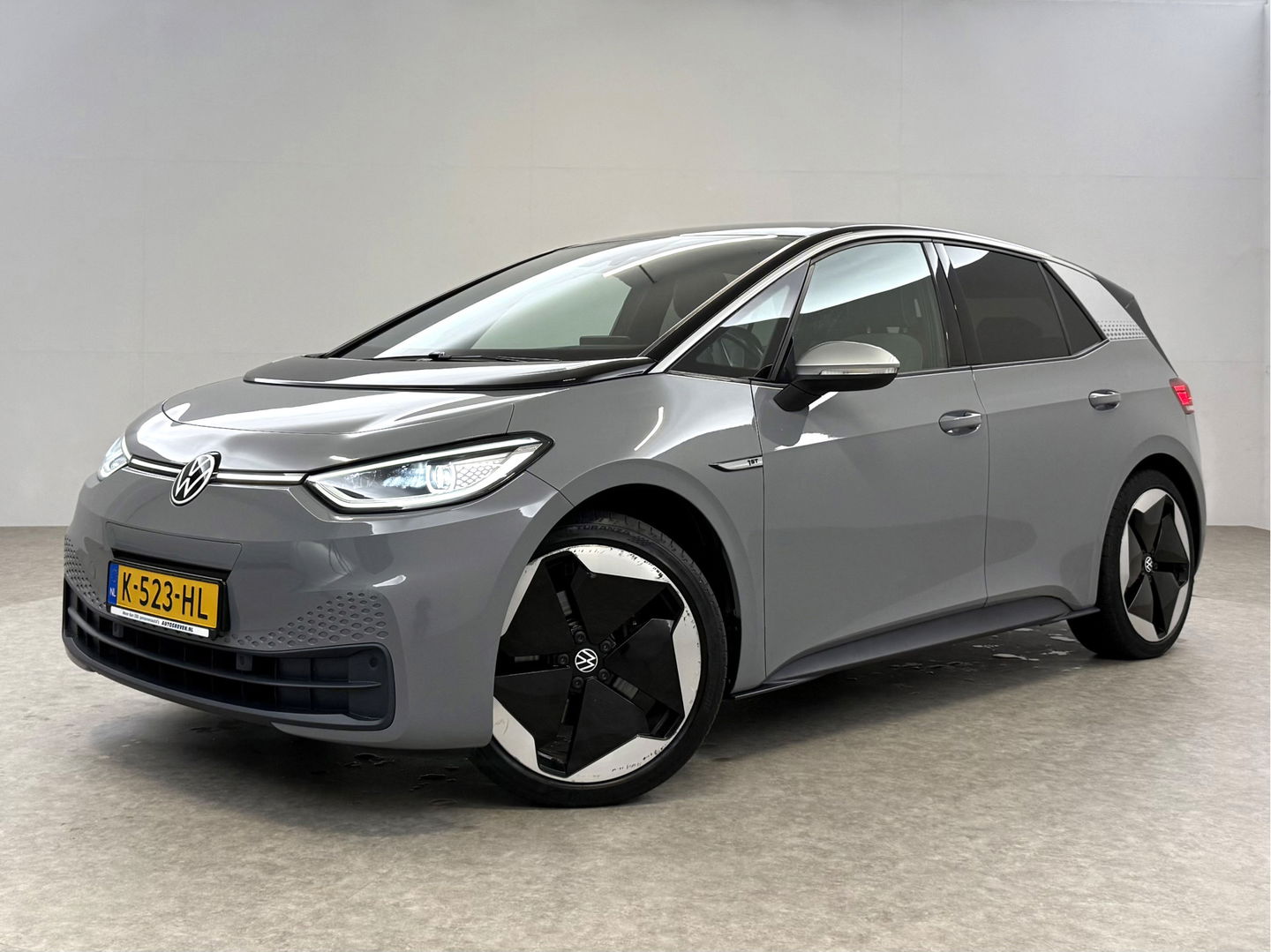 Volkswagen ID3 First Max 58 kWh | SOH 94% | Snelladen | IQ Lights | Virtual | Pano | Adap. Cruise | Massage | HuD | Camera | Sfeer | Carplay | Stoel/Stuur verw. | NAP
