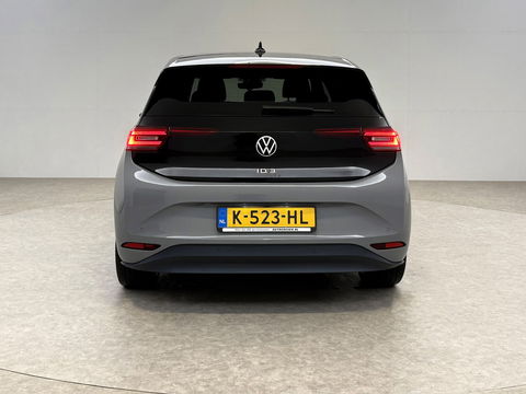 Volkswagen ID3 First Max 58 kWh | SOH 94% | Snelladen | IQ Lights | Virtual | Pano | Adap. Cruise | Massage | HuD | Camera | Sfeer | Carplay | Stoel/Stuur verw. | NAP