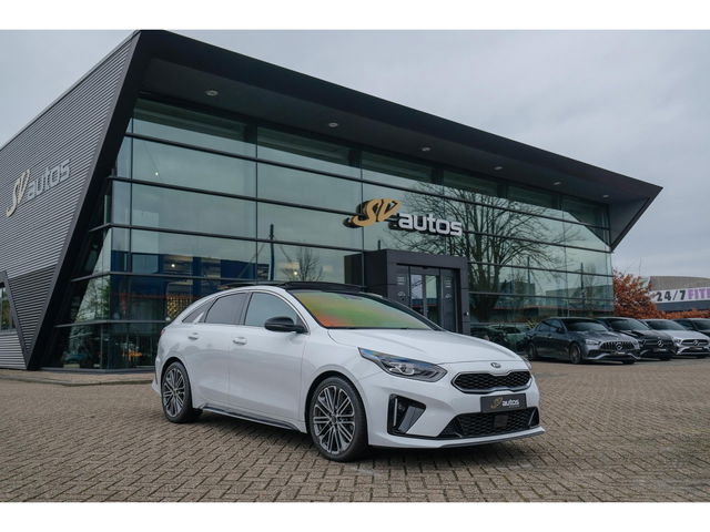 Kia ProCeed - 1.4 T-GDI 140pk DCT7 GT-PlusLine Panoramadak Stoelverwarming voor+achter Stuurwielverwarming Navigatie Camera Elektrische klep