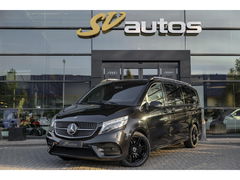 Mercedes-Benz V-Klasse V300d AMG 240pk Extra Lang XL Burmester Elektrische schuifdeuren Trekhaak Night pakket Black Edition