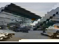 Mercedes-Benz A-Klasse - A220 Benzine AMG 190pk Panoramadak Widescreen Night pakket 19" LMV Sfeerverlichting