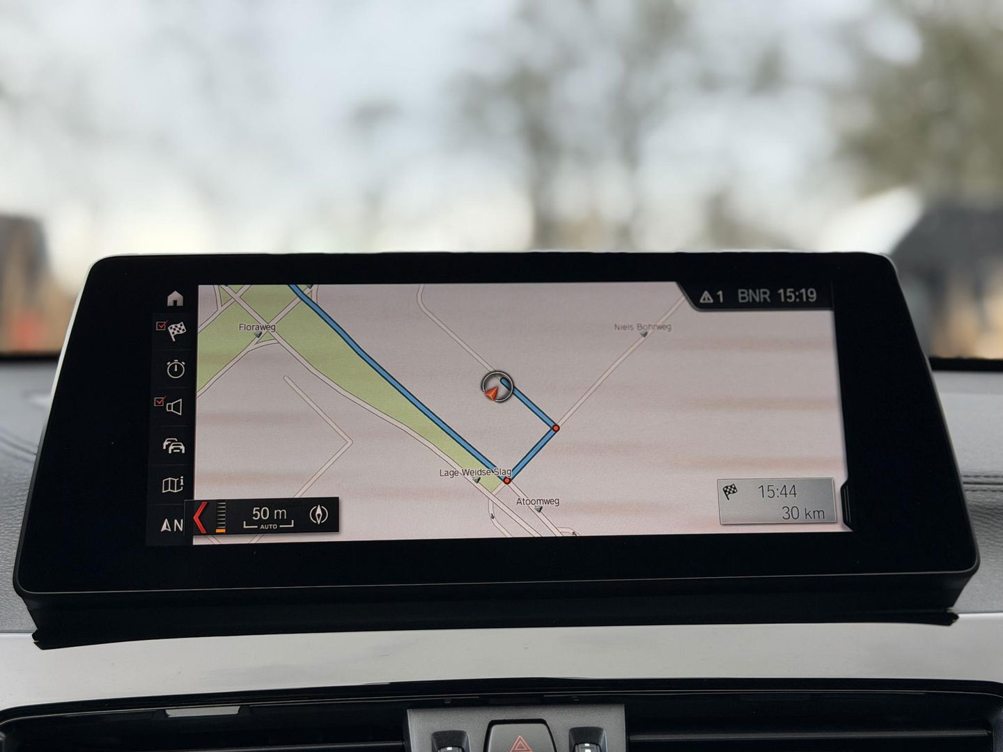 BMW X1 xDrive25e High Ex. Sportline |Leer|Trekhaak|Camera|19"LM velgen