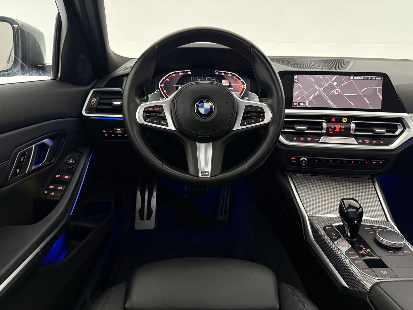 BMW 3-serie 320i Executive Edition M-Sport | Pano | Sfeer | Virtual | Camera | Stoelverw. | Cruise | Carplay