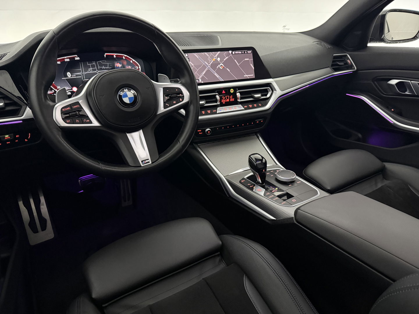 BMW 3-serie 320i Executive Edition M-Sport | Pano | Sfeer | Virtual | Camera | Stoelverw. | Cruise | Carplay
