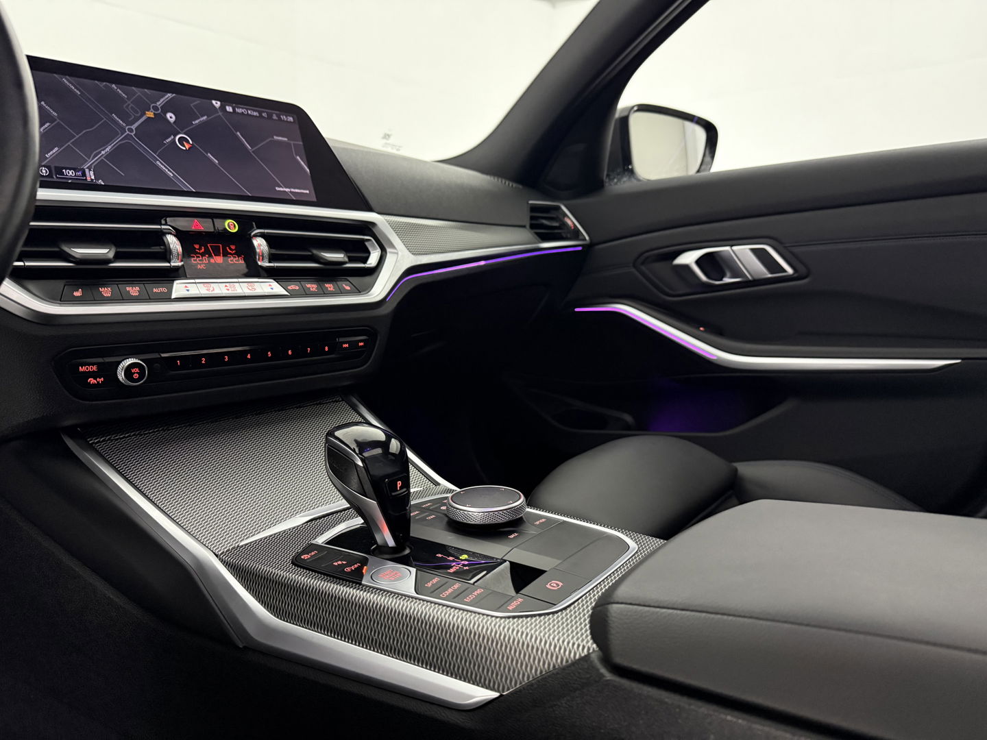 BMW 3-serie 320i Executive Edition M-Sport | Pano | Sfeer | Virtual | Camera | Stoelverw. | Cruise | Carplay